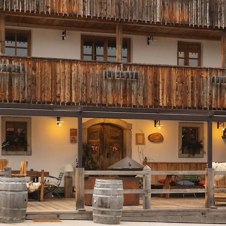 Guesthouse Novak Dvor Exterior foto